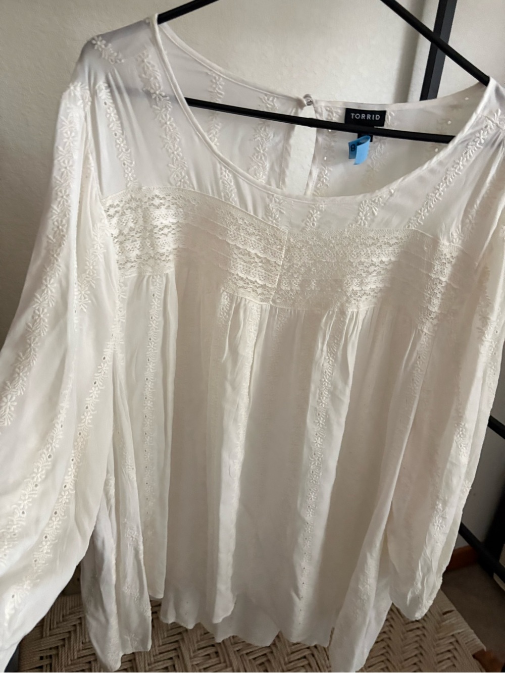 torrid White Embroidered Peasant Tunic Top